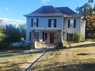 317 Patterson St, Neosho, MO 64850