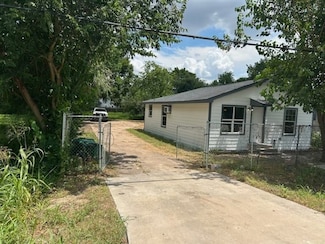 8717 Brandon St, Houston, TX 77051