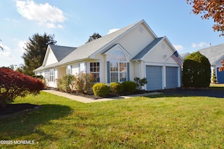 2382 Braddock Rd, Toms River, NJ 08755