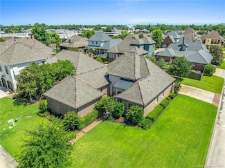 929 Carondelet Dr, Lake Charles, LA 70605