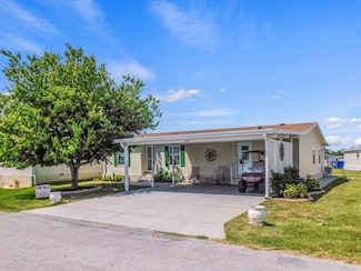 34815 Blue Starling St, Zephyrhills, FL 33541