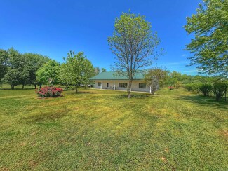 5920 Sr 363, Russellville, AR 72802
