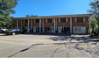13 Wyoming Dr, Pensacola, FL 32505