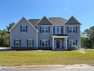 815 Whit Way, Sneads Ferry, NC 28460