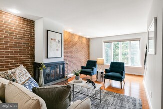 409 S Taney St, Philadelphia, PA 19146