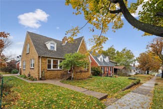 2300 C Ave NE, Cedar Rapids, IA 52402