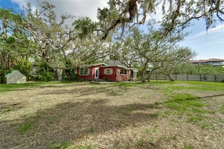 15106 Mary St, Largo, FL 33774