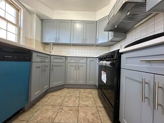 34 E 16th St Unit 2, Bayonne, NJ 07002