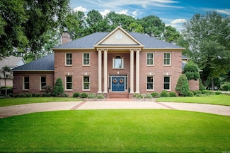 100 Hickory Creek Cir, Little Rock, AR 72212