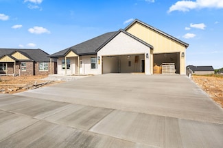 5016 Farmhouse St, Springdale, AR 72762