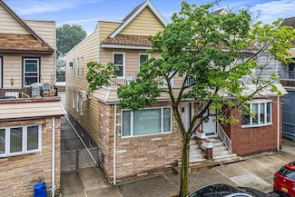 78-43 82nd St, Flushing, NY 11385