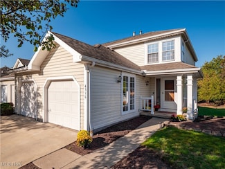 4516 Puritas Park Dr, Cleveland, OH 44135