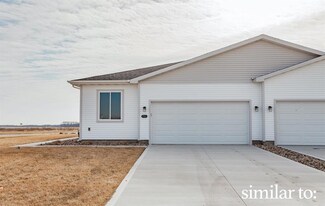 2709 13th St NE, Bondurant, IA 50035