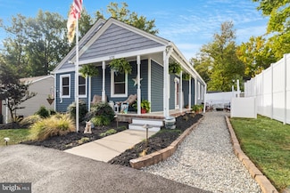 3711 6th St, North Beach, MD 20714