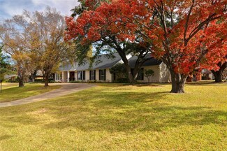 3521 Arborlawn Dr, Fort Worth, TX 76109