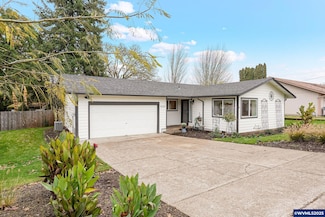 4120 NE Laurel Dr, Adair Village, OR 97330