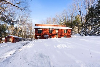 2 Hilindale Dr, Hudson, NH 03051
