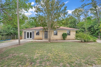 126 Haeckerville Rd, Cibolo, TX 78108