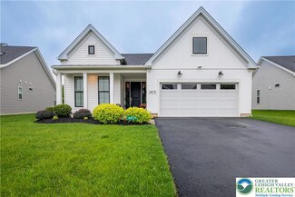 6878 Tulip Ln, Bath, PA 18014