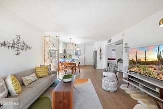 3737 E Turney Ave Unit 206, Phoenix, AZ 85018