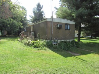 23199 River Run Rd, Mendon, MI 49072