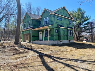 25 Baker Hill Rd, Northampton, MA 01062