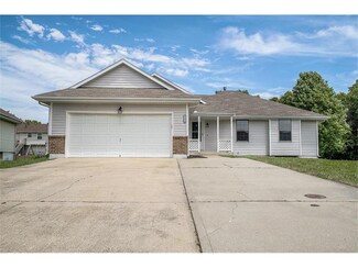 17310 E 52nd St S, Independence, MO 64055