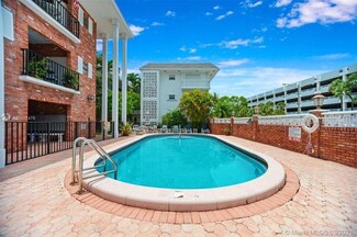 2500 NE 9th St Unit 105, Fort Lauderdale, FL 33304