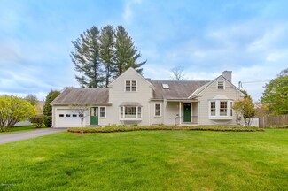 35 Prospect St, Williamstown, MA 01267