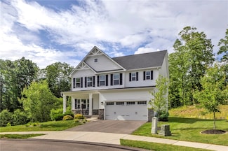 212 Bengal Fox Ct, Zelienople, PA 16063