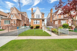 49 Boone St, Yonkers, NY 10704