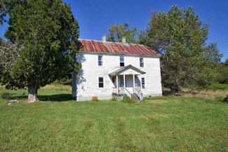 1470 Firehouse Rd NW, Willis, VA 24380