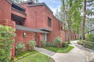 348 S Prospectors Rd Unit 8, Diamond Bar, CA 91765