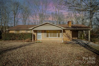 2214 Munsen Rd, Concord, NC 28025