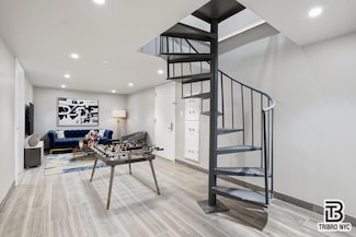 129 Russell St Unit 1AA, Brooklyn, NY 11222