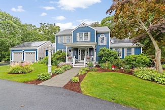 171 Puritan Rd, Buzzards Bay, MA 02532