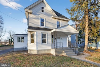269 W Broad St, Paulsboro, NJ 08066