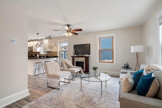 143 Rowe St, Auburndale, MA 02466