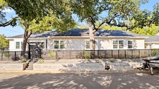 1810 Palma Plaza, Austin, TX 78703