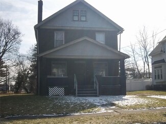 811 Crandall Ave, Youngstown, OH 44510