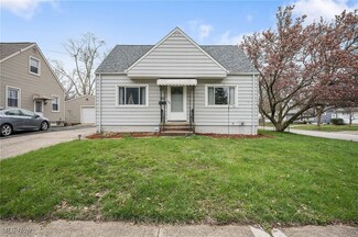 709 Triplett Blvd, Akron, OH 44306