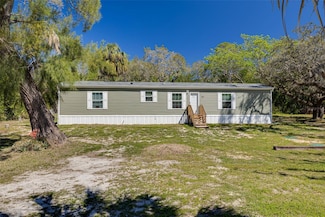 10617 Denton Ave, Hudson, FL 34667