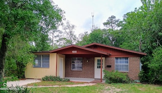 4010 Packard Dr, Jacksonville, FL 32246
