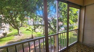 700 SE 6th Ave Unit 205, Deerfield Beach, FL 33441