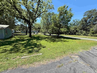 1822 Clinton St, Arkadelphia, AR 71923