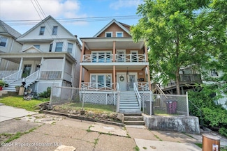 904 Ash St, Scranton, PA 18510