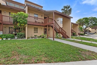 804 Lakeview Cir Unit 8004, Royal Palm Beach, FL 33411