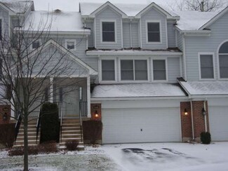 9165 Falcon Greens Dr, Village of Lakewood, IL 60014