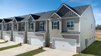 359 Elgin Dr, Lawrenceville, GA 30045