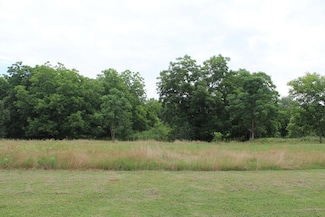 214 Wentworth Ln, Albany, GA 31721